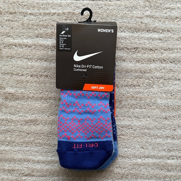Set of 3 pair of Nike Dri-Fit Cotton Cushioned No-Show Tab Training Socks Medium - Picture 2 of 10